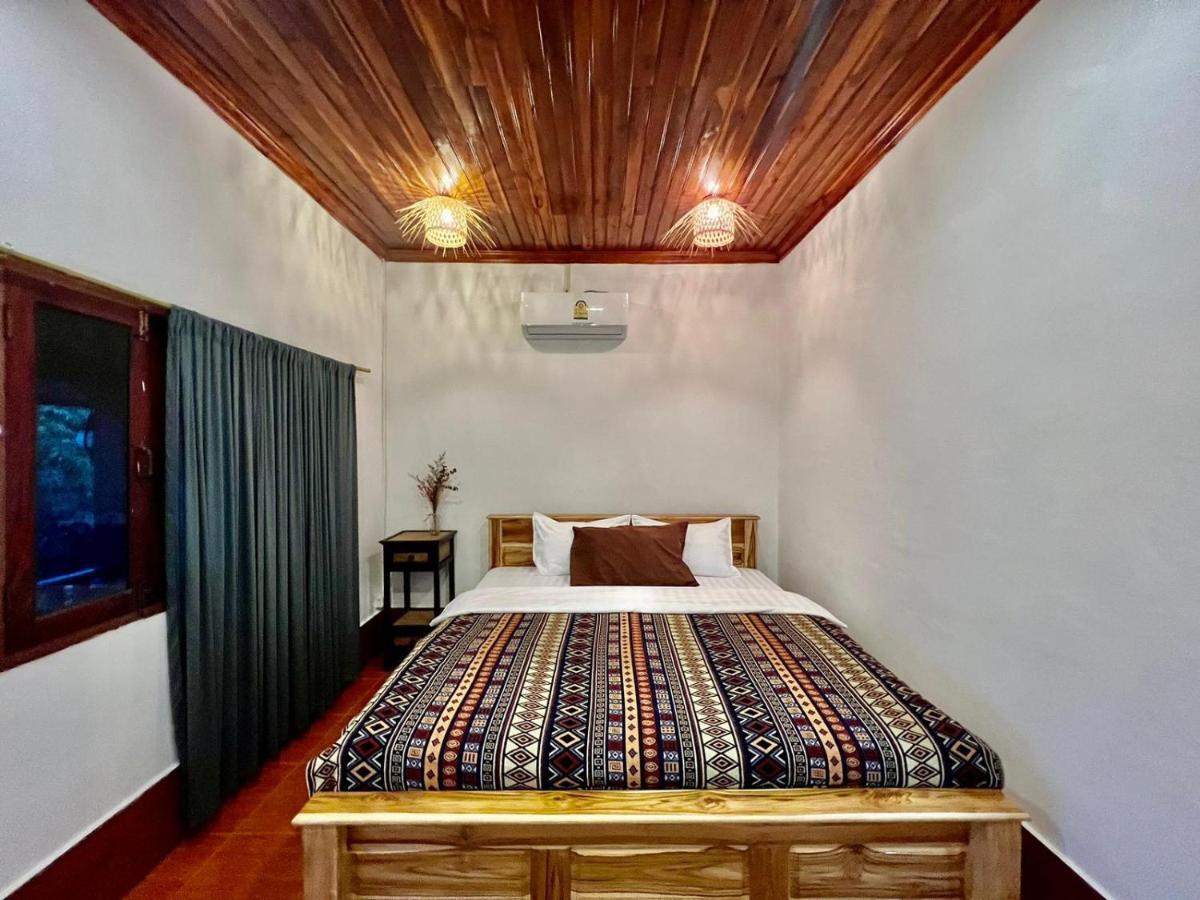 La Casa Hostel Luang Prabang Exteriör bild