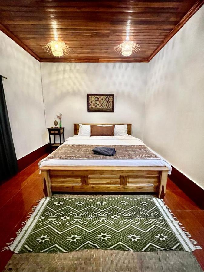 La Casa Hostel Luang Prabang Exteriör bild