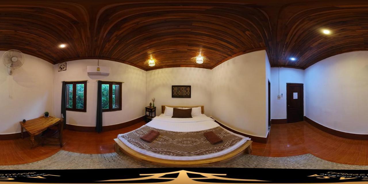 La Casa Hostel Luang Prabang Exteriör bild