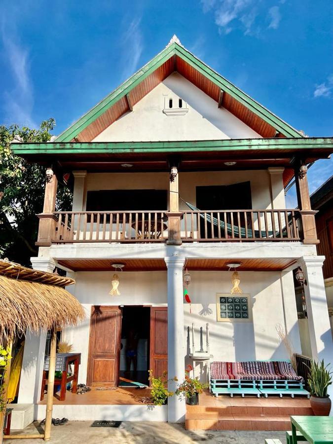La Casa Hostel Luang Prabang Exteriör bild