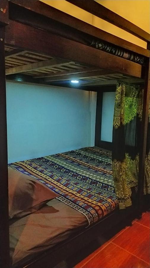 La Casa Hostel Luang Prabang Exteriör bild