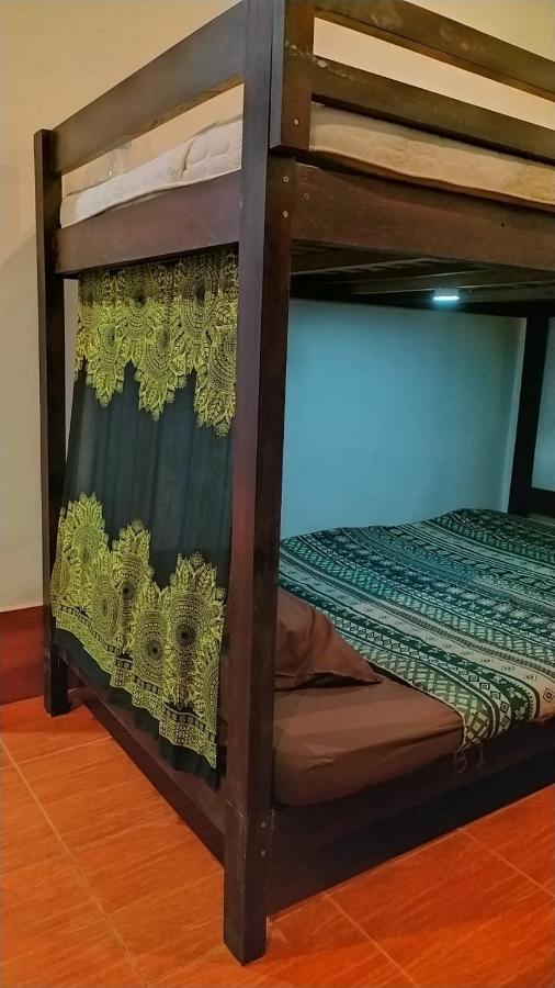 La Casa Hostel Luang Prabang Exteriör bild
