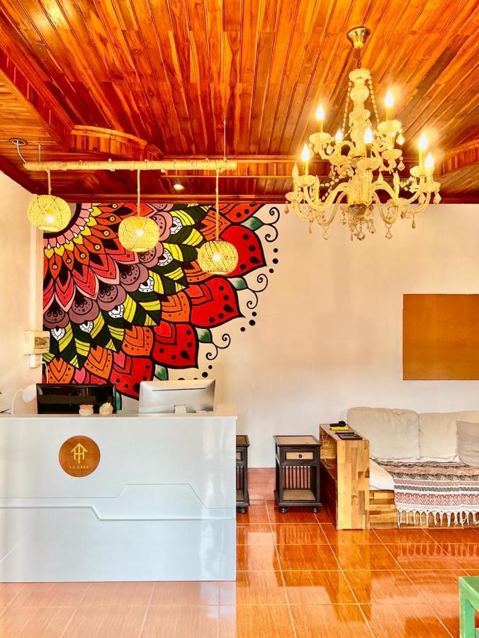 La Casa Hostel Luang Prabang Exteriör bild