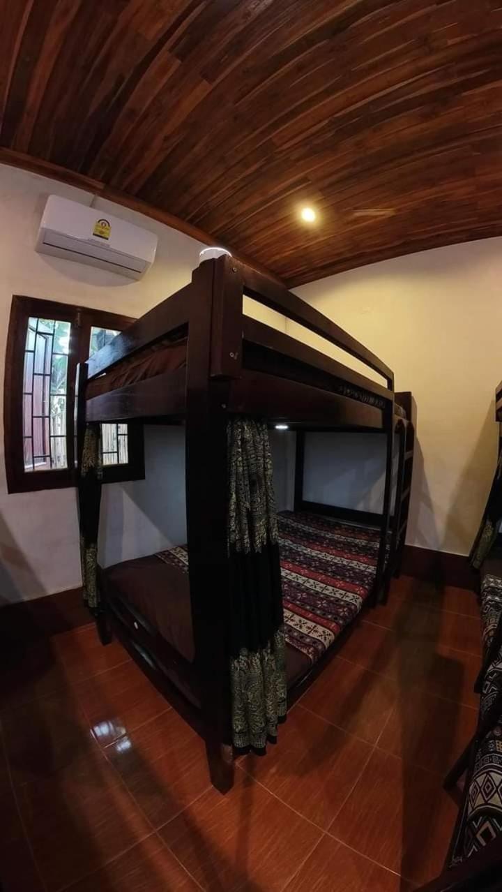 La Casa Hostel Luang Prabang Exteriör bild
